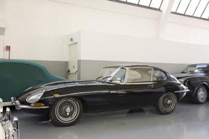 Jaguar - E-type 2+2 Serie 