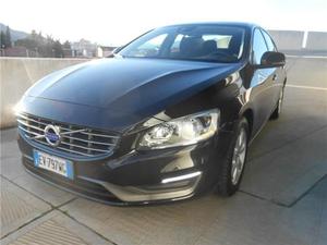 VOLVO S60 D3 Geartronic R-design Kinetic - FULL OPTIONALS