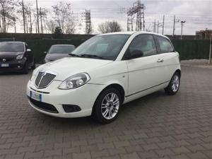 Lancia Ypsilon 1.3 MJT Unyca