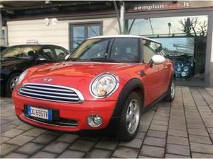 Mini cooper mini v