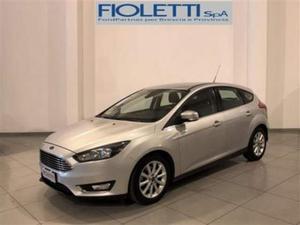 Ford focus 4ª serie 1.5 tdci 120 cv s&s powershift titanium