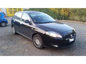 Fiat Croma 1.9 Multijet Active PUR-O2