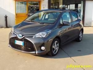 Toyota yaris 1.5 hybrid 5p active - ok neopatentati