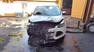 FORD KUGA  DANNEGGIATA