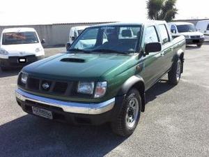 Nissan pick up con 4x4 pick up