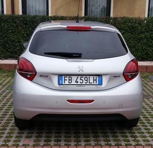 Vendo Peugeot 208 allure 5 porte tetto panoramico