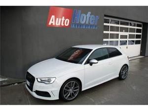 Audi s3 2.0 tfsi quattro/xenon/navi