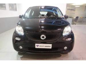 SMART ForFour 1.0 Youngster 71cv c/S.S.