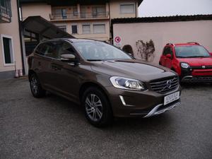 Volvo XC60 D5 AWD Geartronic Momentum Four/C FULL