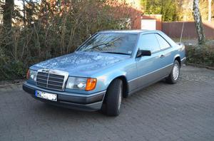Mercedes-Benz - 230 CE Coupe - 