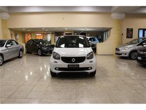 SMART ForFour CV E6 YOUNGSTER (CRUISE - BLUETOOTH)