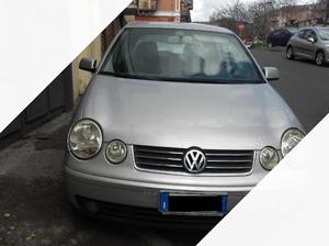 VOLKSWAGEN Polo 4 serie - 