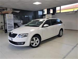 Skoda Octavia 1.6 TDI 110 CV Wagon Executiv - 