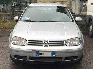 VOLKSWAGEN Golf 4ª serie - 