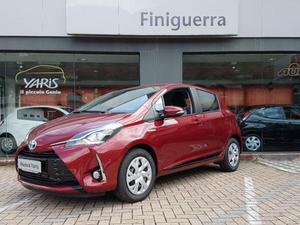 Toyota Yaris 1.0 5 porte Active RED MICA LED PACK