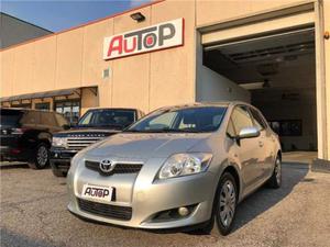 Toyota Auris 1.4 D-4D 5 porte DIESEL 90CV OK NEOPATENTATI