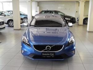 Volvo V40 D2 R-design