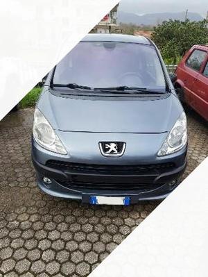 PEUGEOT  hdi