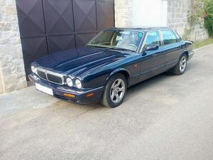 Jaguar - Xj  v