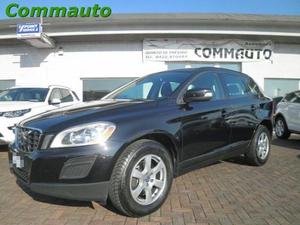 VOLVO XC60 D3 AWD Geartronic Kinetic NAVIGATORE rif. 