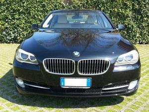 Bmw 535 i *xeno+navi pro+pelle+pdc ant/post+assetto m*