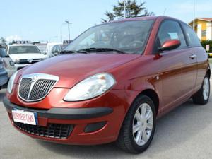 Lancia Ypsilon Multijet 16V Argento