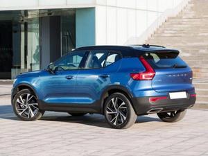 VOLVO XC40 T4 AWD Geartronic Business rif. 