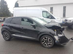 Renault Captur 0.9 TCe 12V 90 CV incidentata motore gira