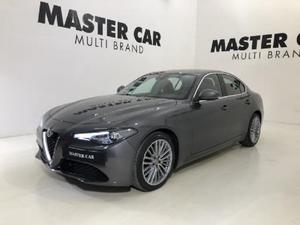 Alfa Romeo Giulia 2.2 Turbodiesel 180 CV Super