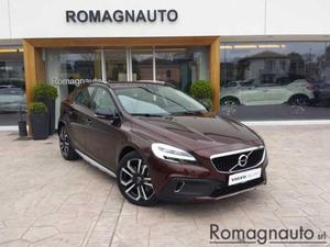 VOLVO V40 Cross Country D2 Geartronic Summum rif. 