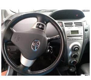 TOYOTA YARIS 1.0 - GARANZIA 12 MESI