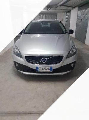 VOLVO V40 Cross Country -  business