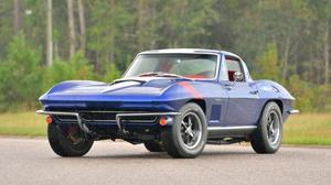 Corvette - C2 Sting Ray Coupe Grand Sport Tribute Restomod -
