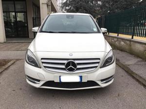 MERCEDES-BENZ B 180 CDI BlueEFFICIENCY Executive#FULL