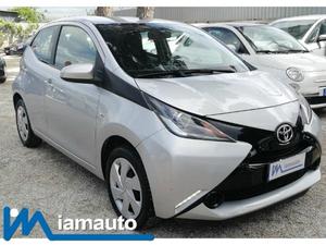 Toyota Aygo 1.0 5p X-play CLIMA/TELECAMERA OK NEO