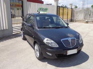 Lancia Ypsilon Multijet 16V Platino