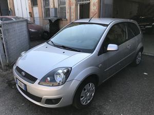 Ford Fiesta 1.2 benzina