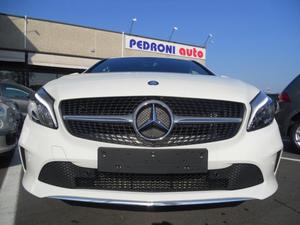 MERCEDES-BENZ A 180 d Sport Automat. Led/High Navi