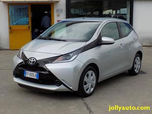 TOYOTA Aygo 1.0 VVT-i 69 CV 5P x-play - OK NEOPATENTATI rif.