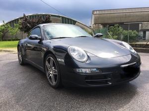 Porsche  carrera 4 coupe'