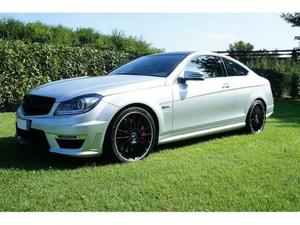 Mercedes-Benz C 63 AMG PERFORMANCE PACKAGE