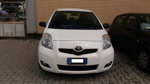 Toyota Yaris V motore a catena (neopatentati) STUPENDA