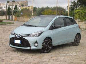 Toyota Yaris Hybrid  Glamour Full