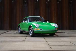 Porsche - 911 T Coupe Ölklappe - 