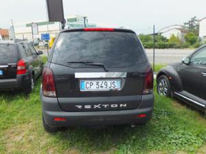 Ssangyong Rexton 2.7 XDi Plus 1