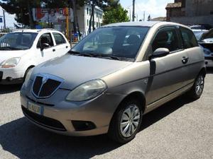 Lancia Ypsilon 1.3 MJT Oro Giallo