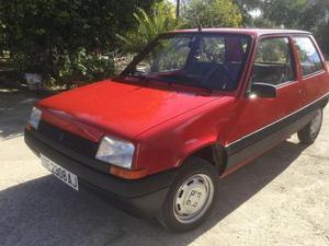Renault - R 