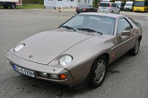 Porsche - 928 - S - 