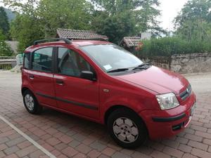 FIAT PANDA 12 IDONEA PER NEOPATENTATI