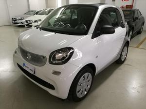 smart fortwo  Twinamic Youngster Navi-Sedili in pelle